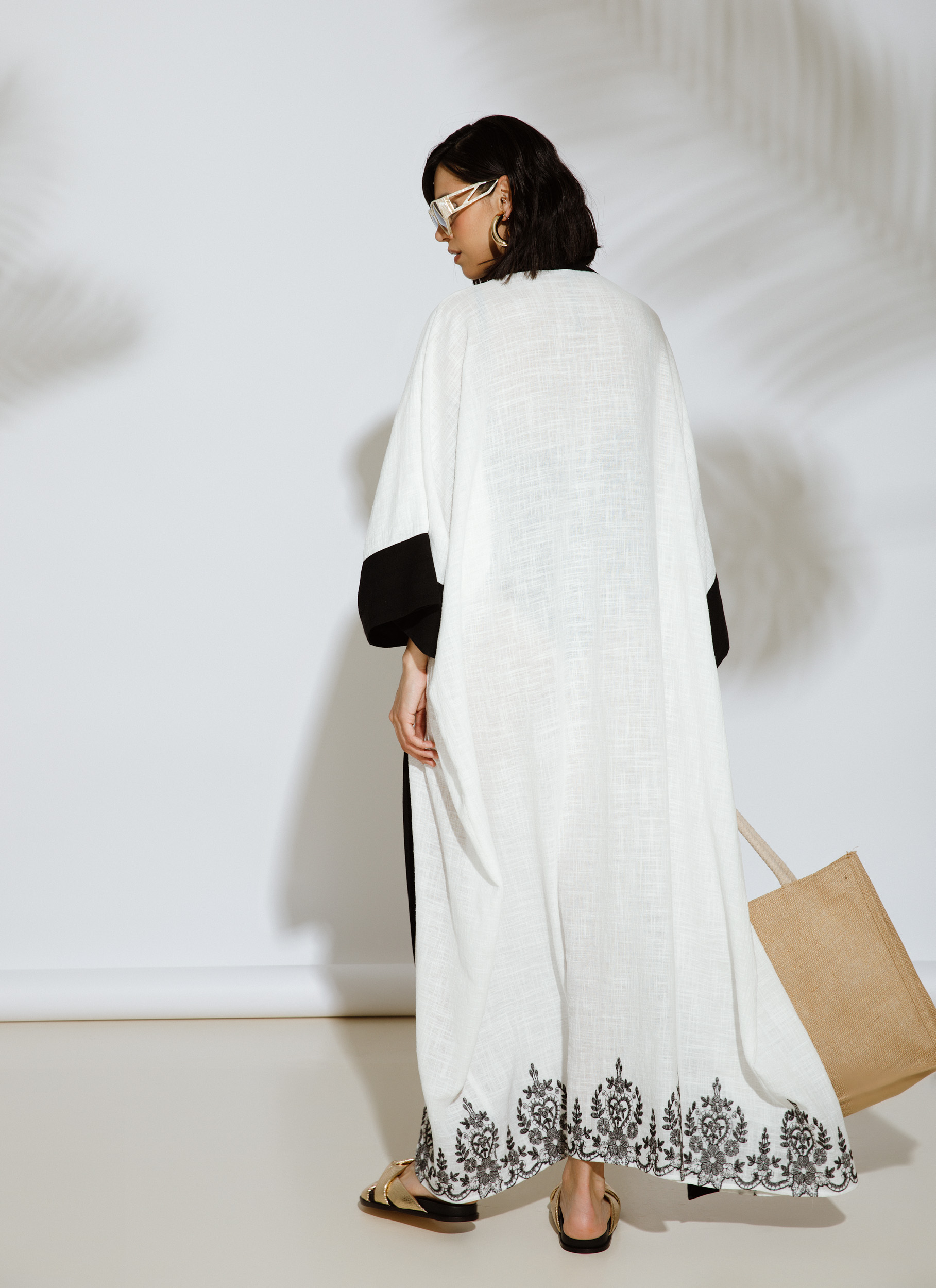 Kimono din in alb brodat POSITANO